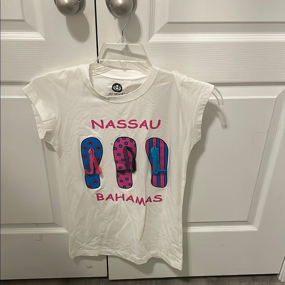 White Nassau Bahamas Graphic T-Shirt